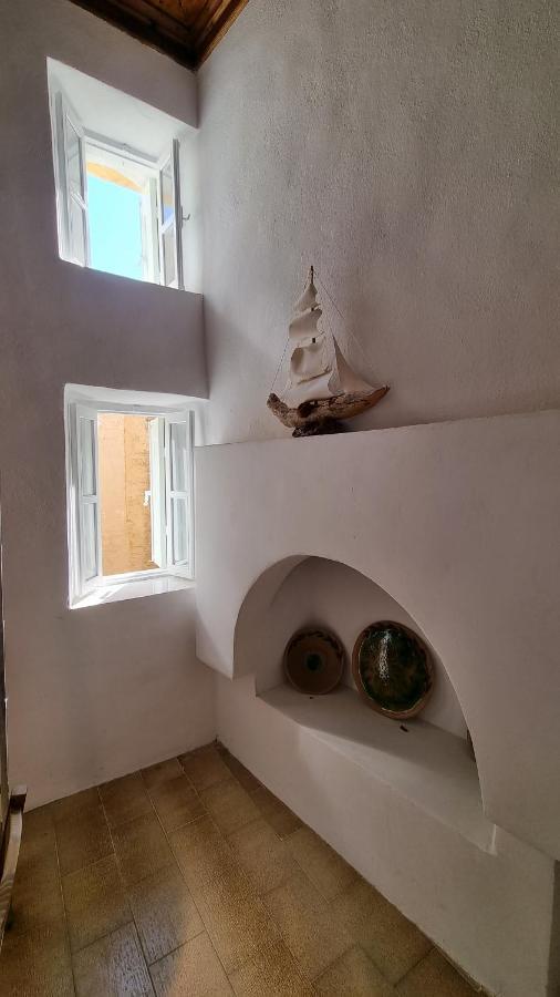 Apartament Kozas Art House, Simi Zewnętrze zdjęcie