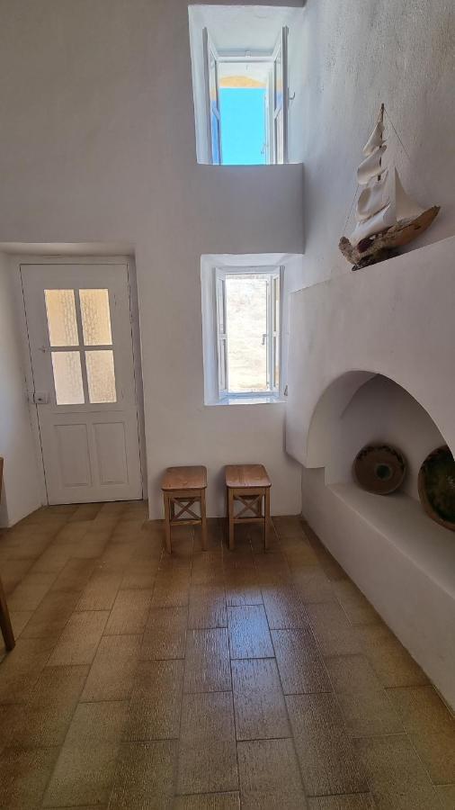 Apartament Kozas Art House, Simi Zewnętrze zdjęcie